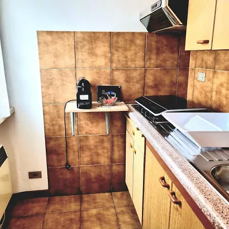 1284 Appartamento Torri Del Benaco