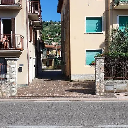 Appartamento 1284 Torri Del Benaco