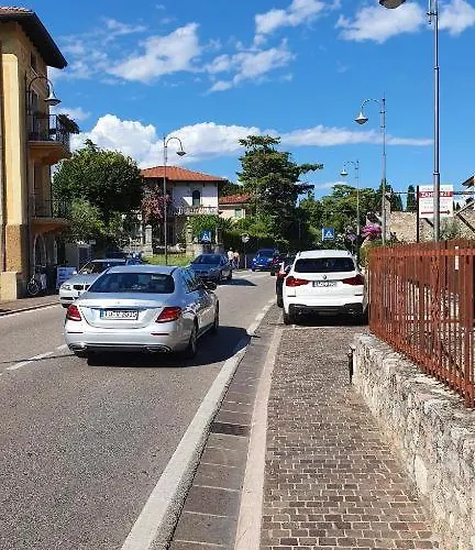 1284 * Torri Del Benaco